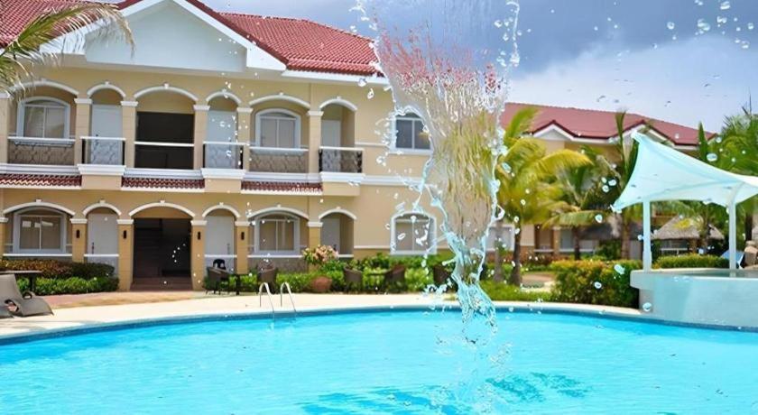 Moonbay Marina The Villas Olongapo City Exteriör bild